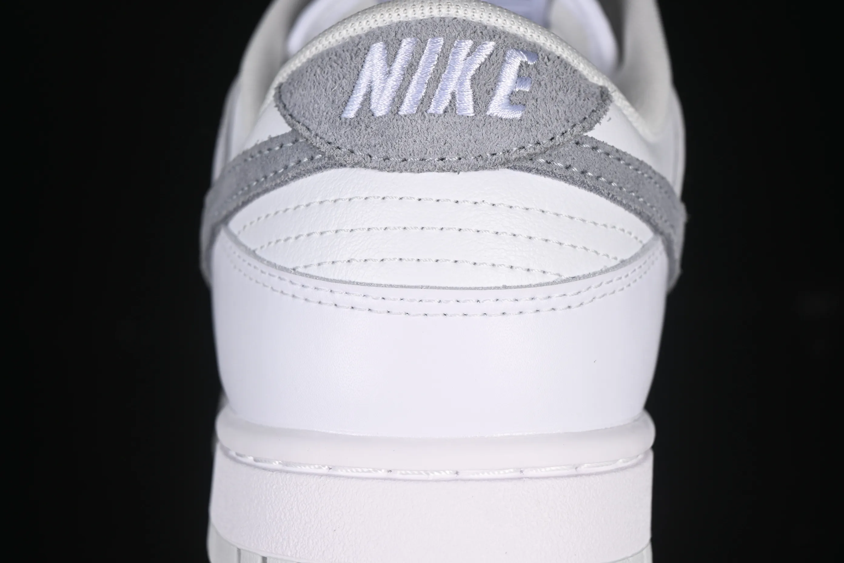 All categories Nk SB Dunk series Nk SB Dunk Low low-top sneakers Nike SB Dunk Low white gray low-top casual sneakers IH0632-141